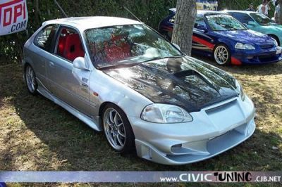  Honda /   honda_tuning_008.jpg - 600x400