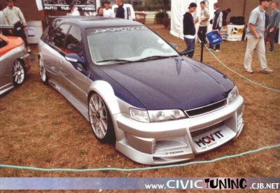  Honda /   honda_tuning_022.jpg - 572x395