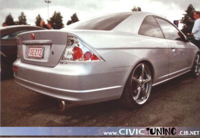  Honda /   honda_tuning_035.jpg - 572x395