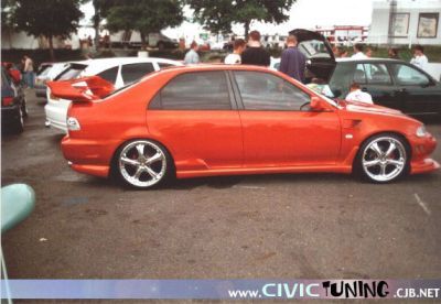  Honda /   honda_tuning_043.jpg - 572x395