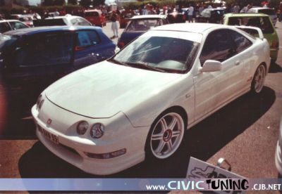  Honda /   honda_tuning_049.jpg - 572x395