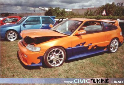  Honda /   honda_tuning_059.jpg - 572x395