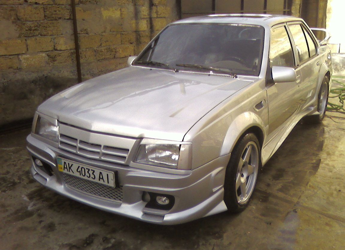 tuning opel askona loaded_1870.jpg