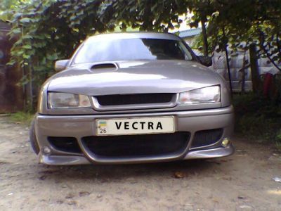 Vectra 2.6 BiTurbo loaded_244.jpg - 640x480