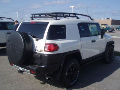 Toyota FJ Cruiser Special Edition Trail Teams loaded_572.jpg - 1024x768