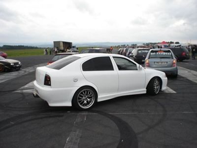  Skoda /   skoda_tuning_04.jpg - 500x375