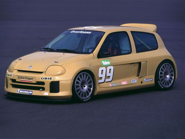  tuning_renault_039.jpg