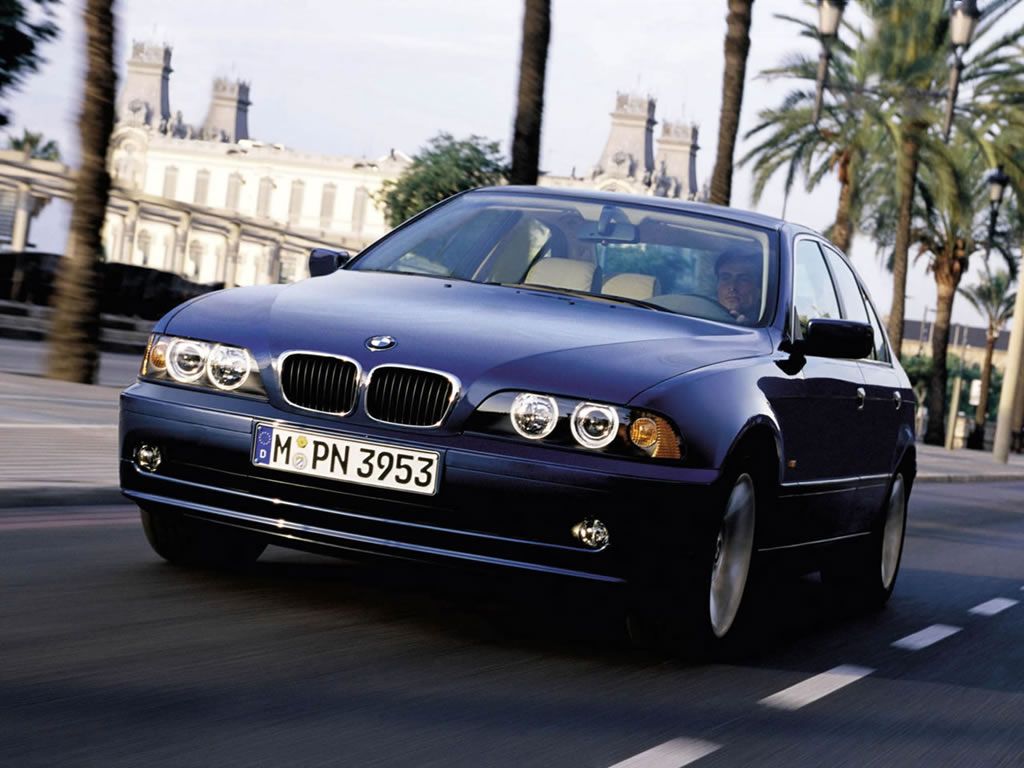      BMW -  bmw_5series_016.jpg