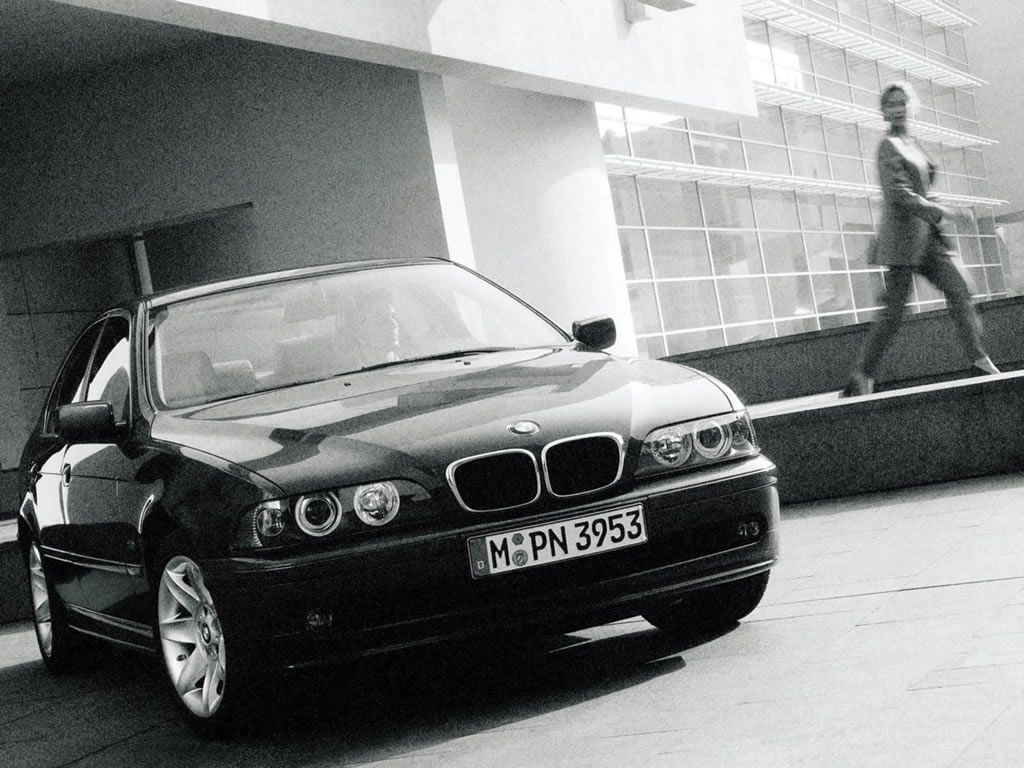      BMW -  bmw_5series_020.jpg