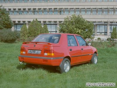  oboi_dacia_49.jpg - 640x480