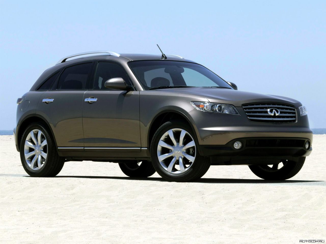  infiniti_14.jpg