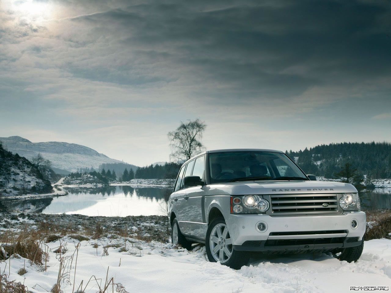  land_rover_70.jpg