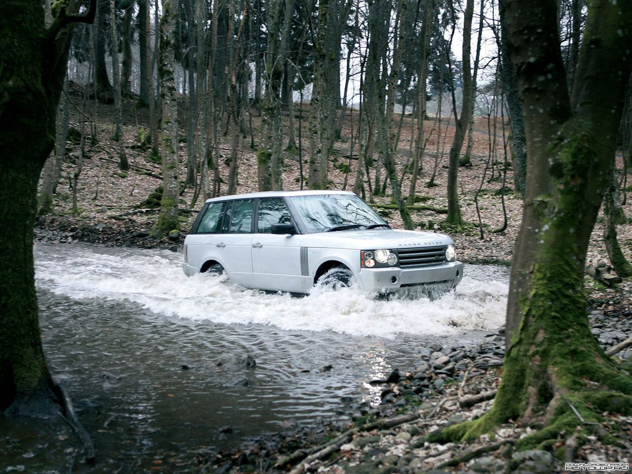  land_rover_75.jpg