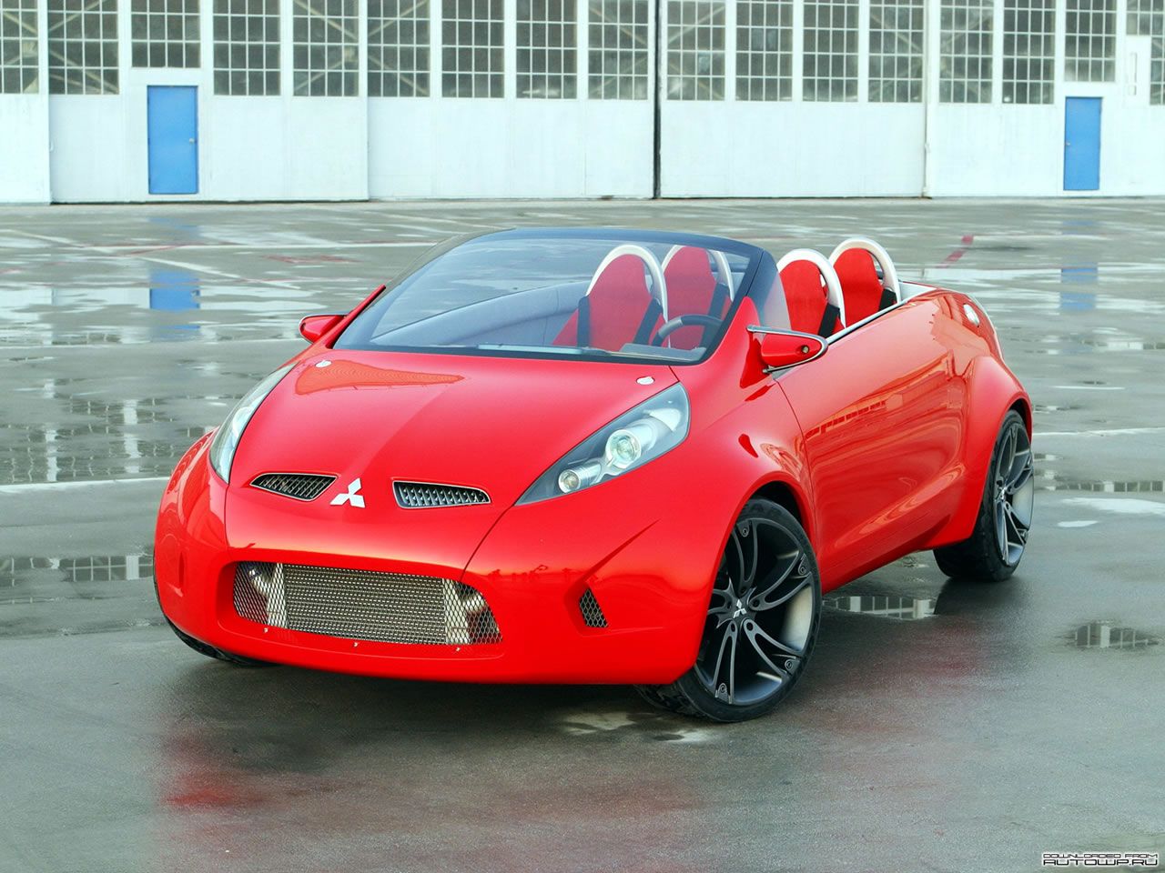  mitsubishil_244.jpg