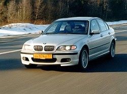 BMW 318iA(E46) 