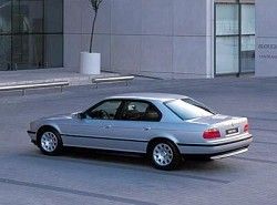 BMW 730iL (218hp)(E38) 