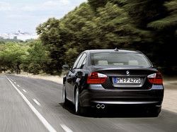 318i Sedan (E92) BMW 