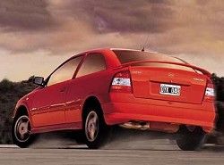 Chevrolet Astra 2.0 (116hp) 