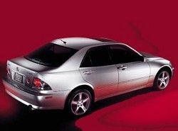 Lexus IS 300  GXE10 