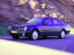 Mercedes-Benz E 230(W210) 