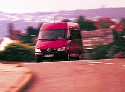 Mercedes-Benz Sprinter 216 CDI  W901 