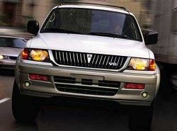 Mitsubishi Pajero Sport 2.5 TD 