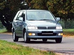 Mitsubishi Space Wagon 2.0 GLXi Allrad(N31) 