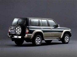 Nissan Patrol GR 4.2 TD 4WD(Y61) 