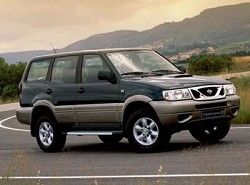 Terrano II 2.7TD (125hp) (5dr)(R21) Nissan 