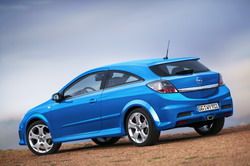 Opel Astra H OPC 