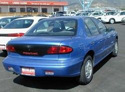 Pontiac Sunfire 2.2i Sedan SE 