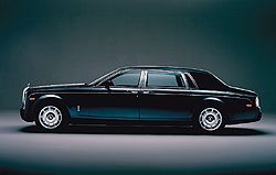 Rolls-Royce Phantom LWB 