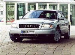 Audi A8 2.8 quattro  4D2 