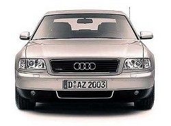 Audi A8 3.7 quattro  4D2 