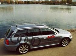 RS4 Avant 2.7 4WD(8D5) Audi 